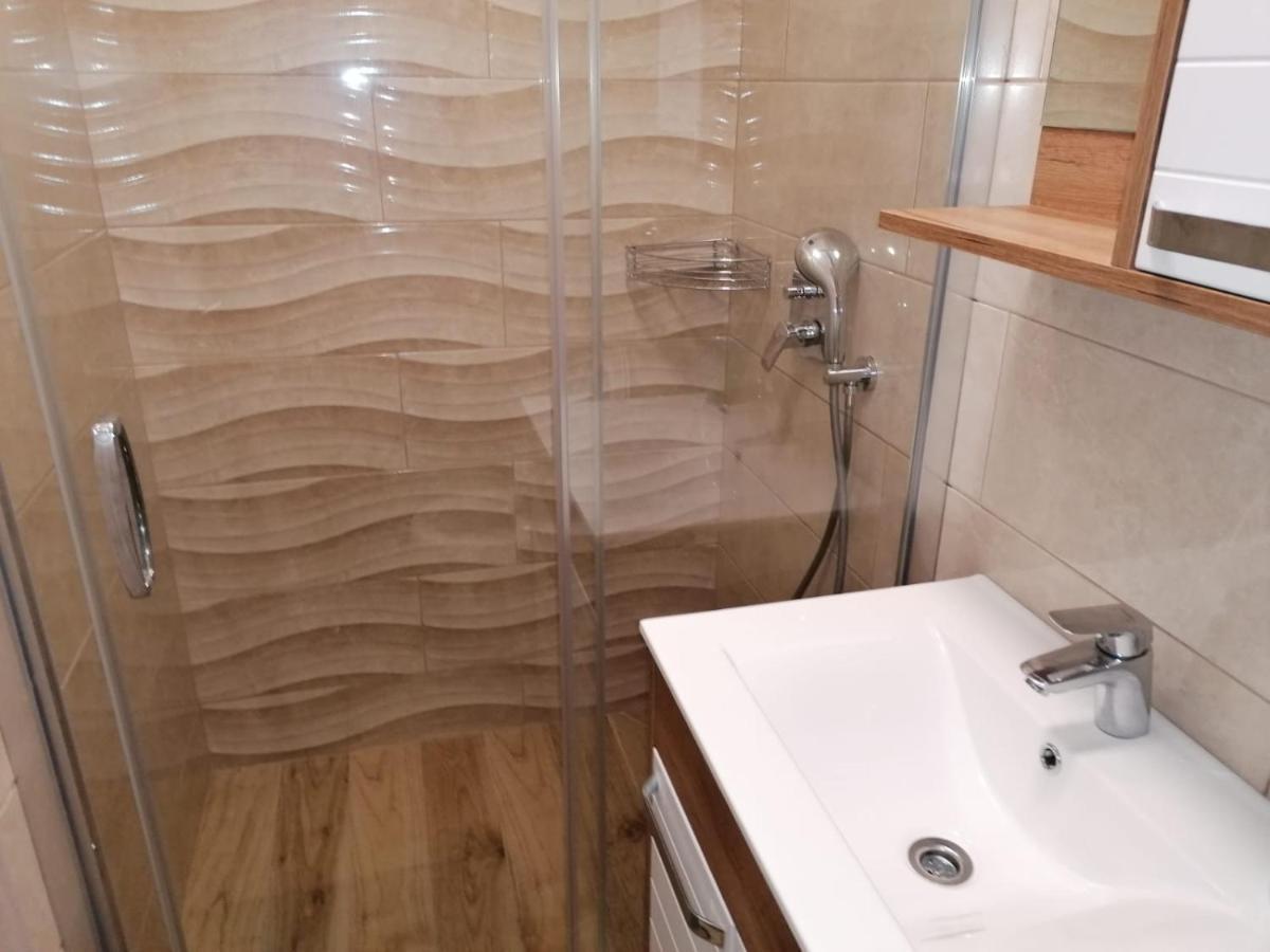 Apartmani Valerija I Joso Bibinje Bagian luar foto