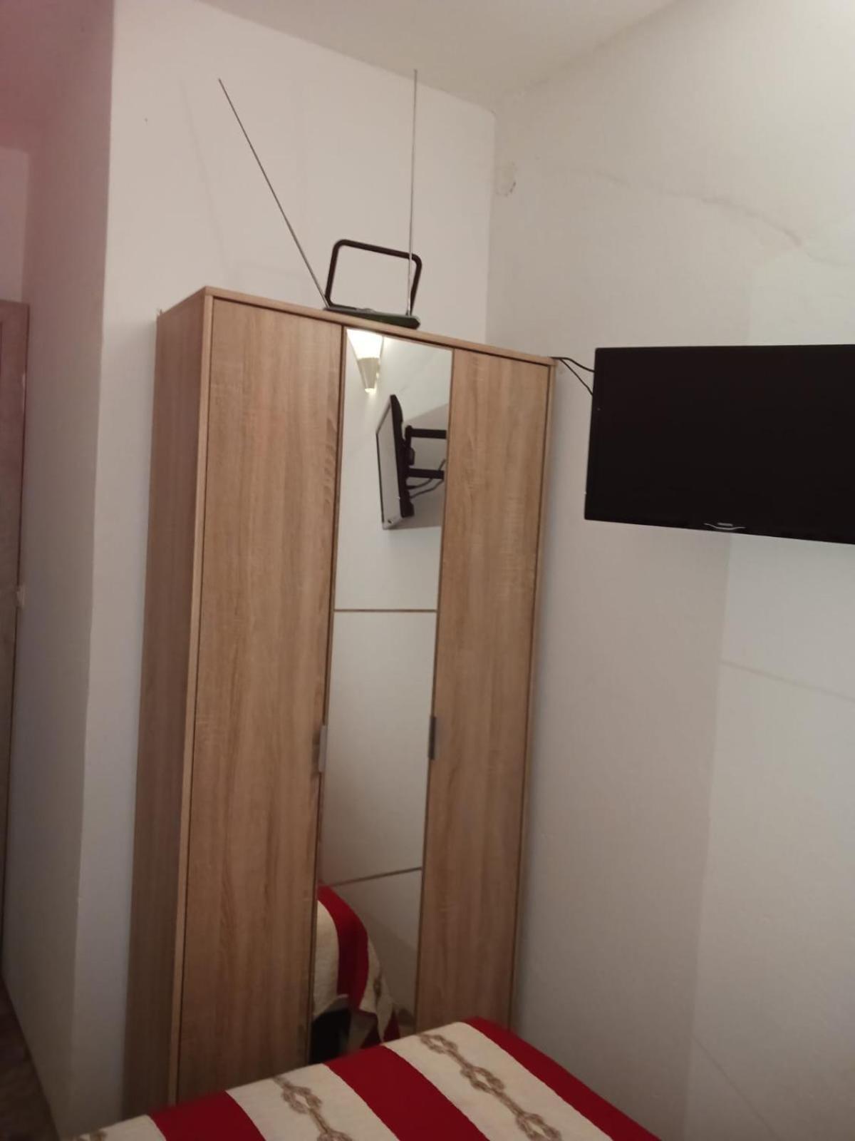 Apartmani Valerija I Joso Bibinje Ruang foto